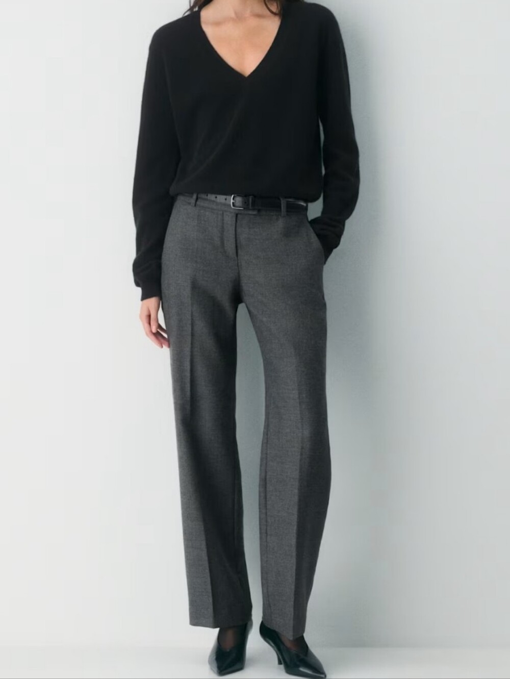 Aritzia Babaton Stakeholder Wool Pants Size 6 In Charcol Gray